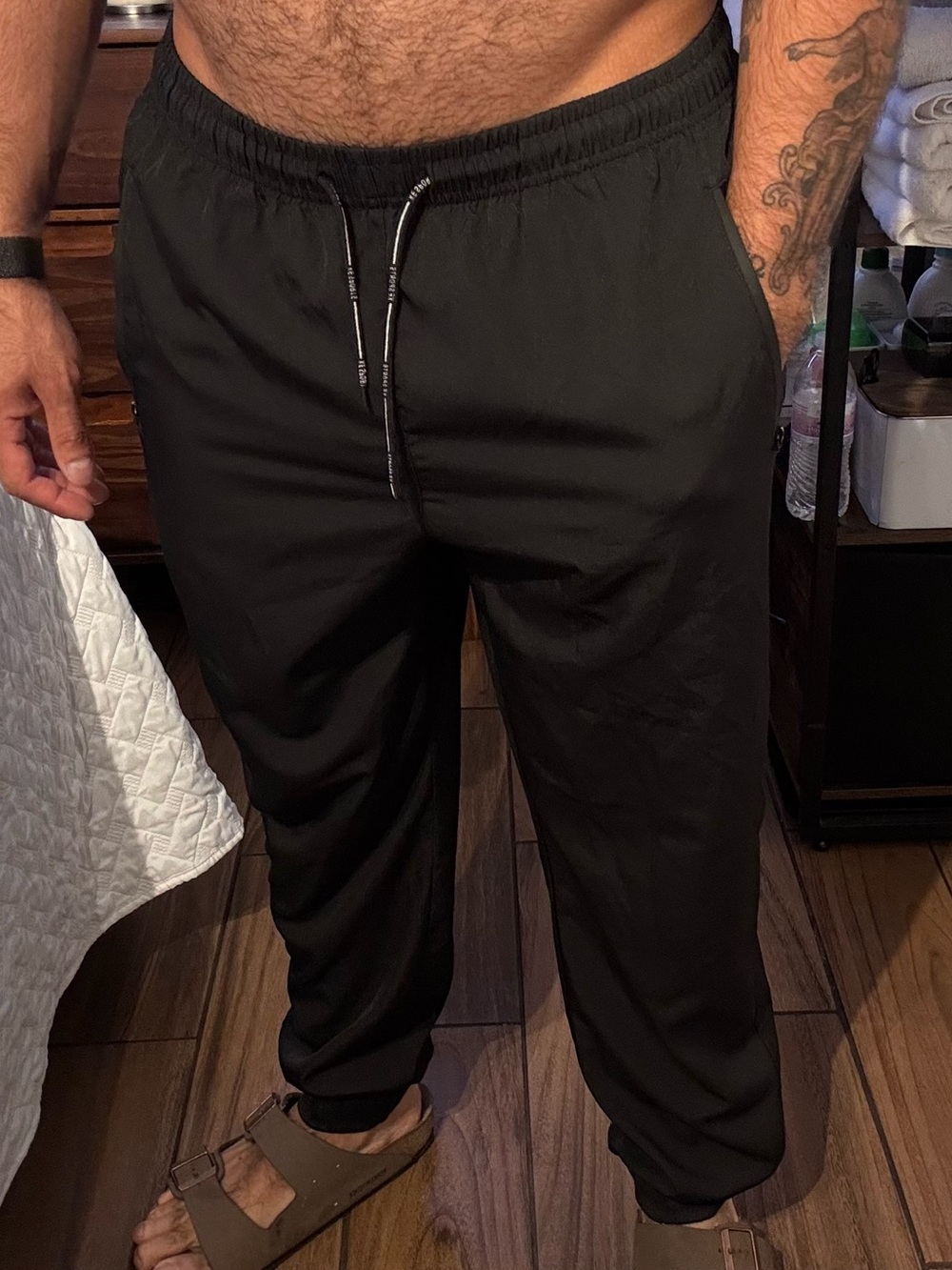 Men's Black Elastic Waist Jogger Pants